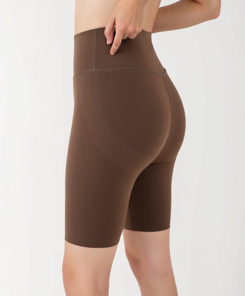 Knight-style above-the-knee shorts